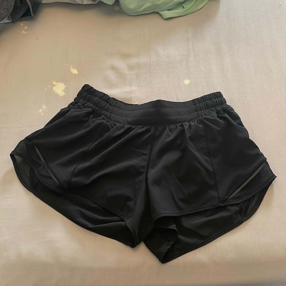 Black hotty hots. Barely worn. Very good condition